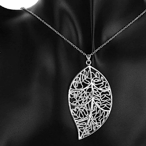 STERLING SILVER LEAF NECKLACE - Picture 5 of 11